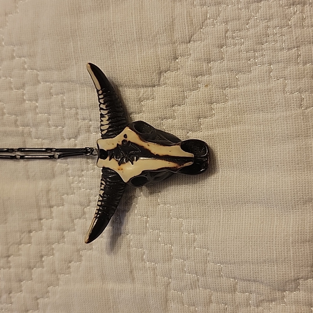Western necklace